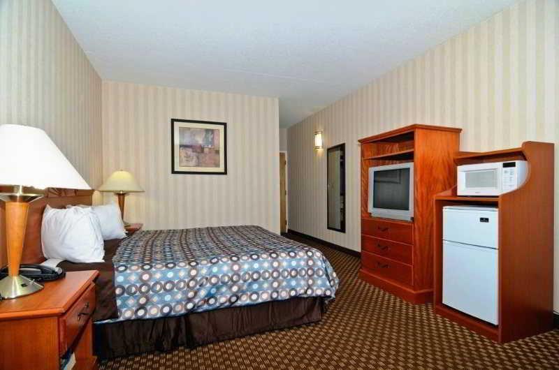 Country Inn & Suites By Radisson, Indianapolis East, In Esterno foto