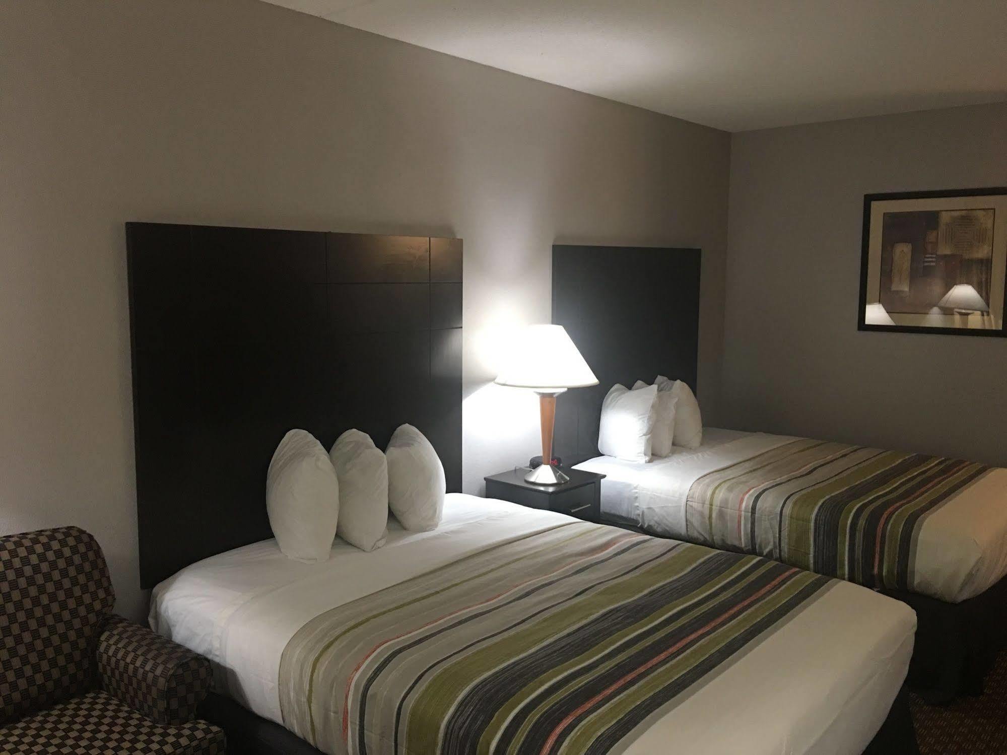 Country Inn & Suites By Radisson, Indianapolis East, In Esterno foto