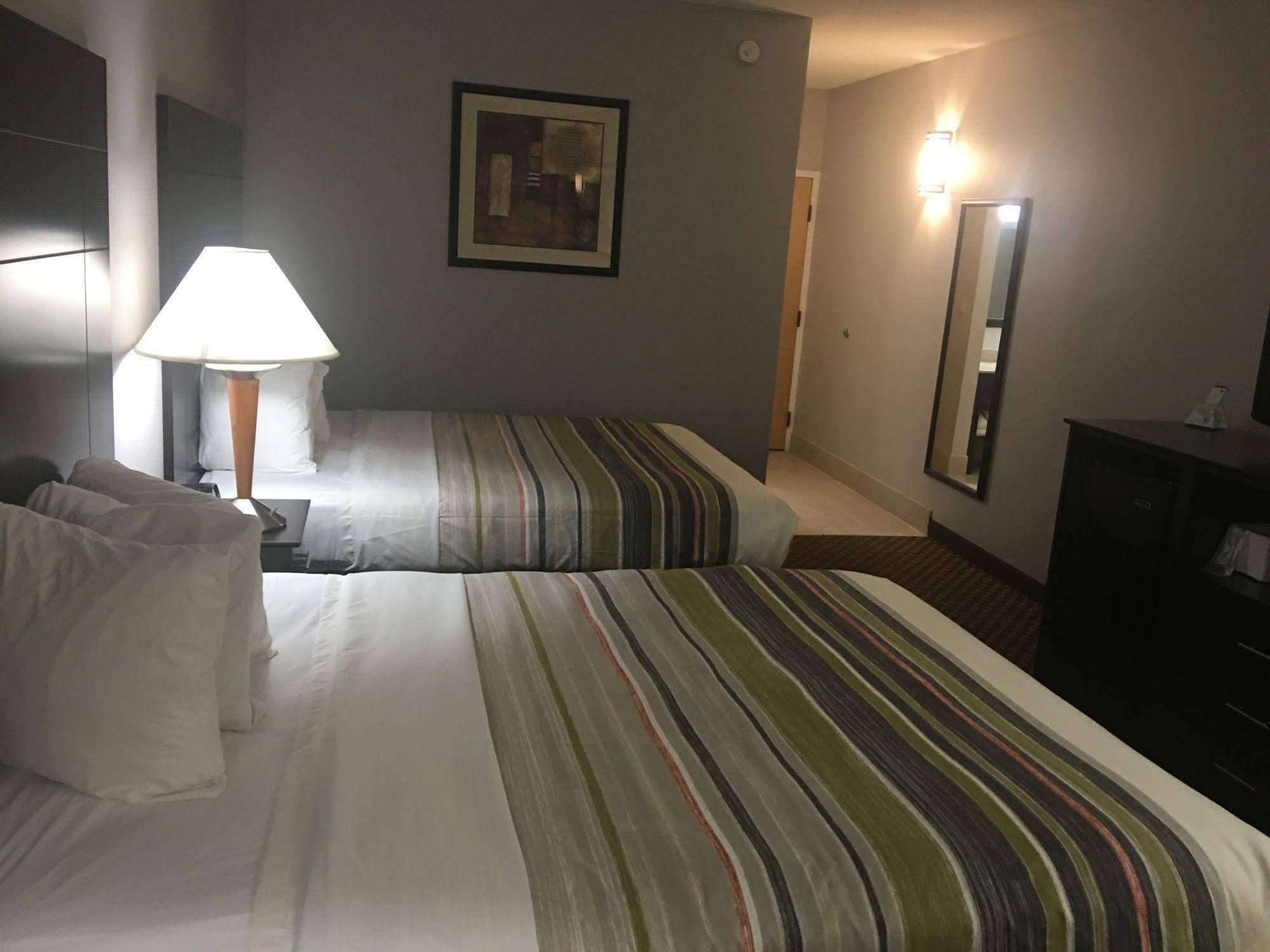 Country Inn & Suites By Radisson, Indianapolis East, In Esterno foto