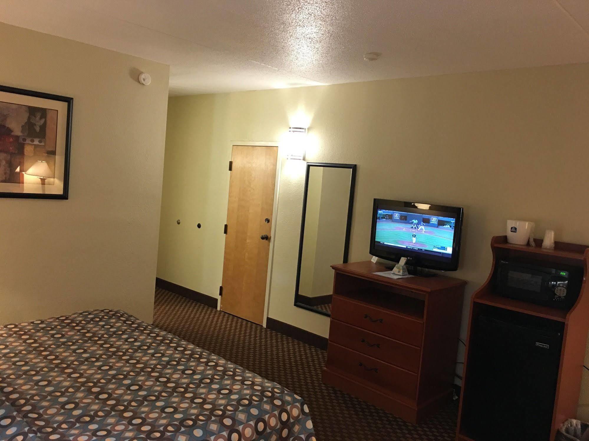 Country Inn & Suites By Radisson, Indianapolis East, In Esterno foto